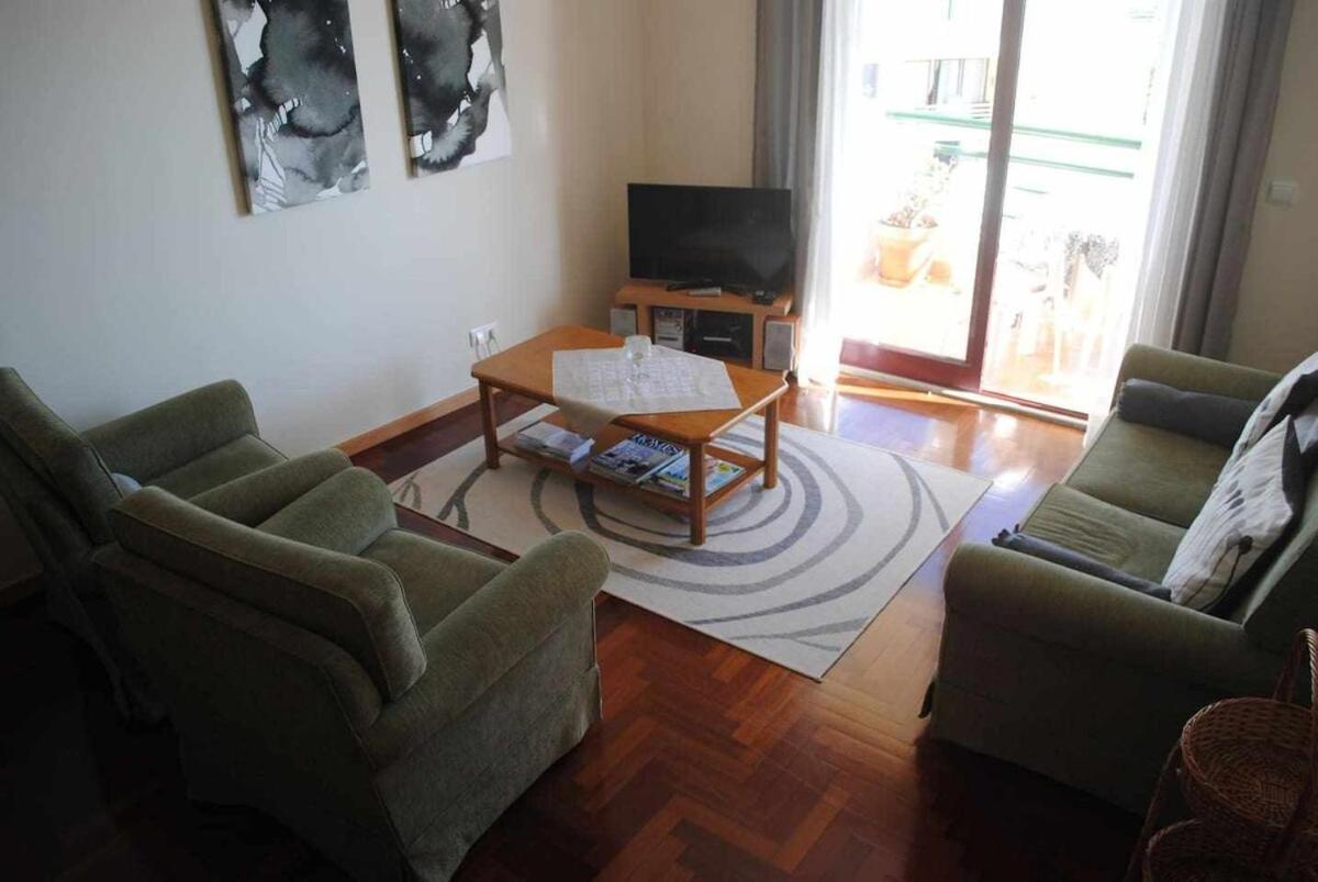 Pia'S Place - Apt With Sea View Canico  Luaran gambar