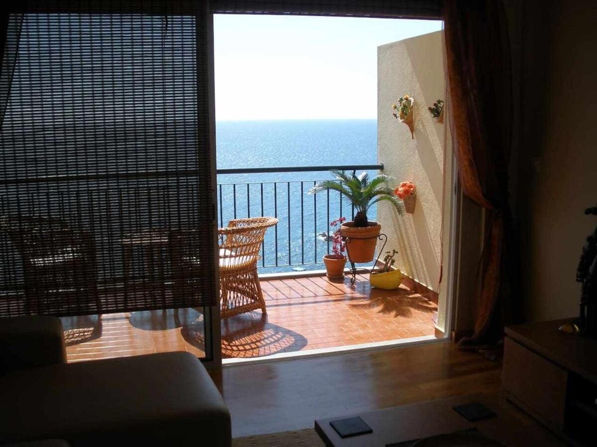 Pia'S Place - Apt With Sea View Canico  Luaran gambar